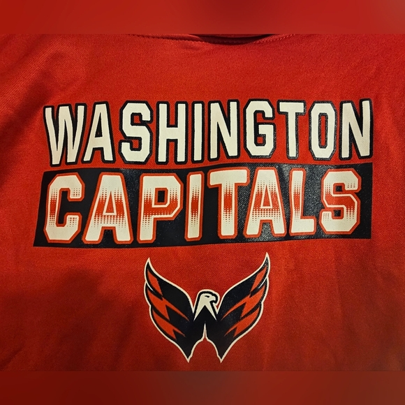 NWT Washington Capitals Hoodie. Size: L (12/14) - Picture 3 of 5